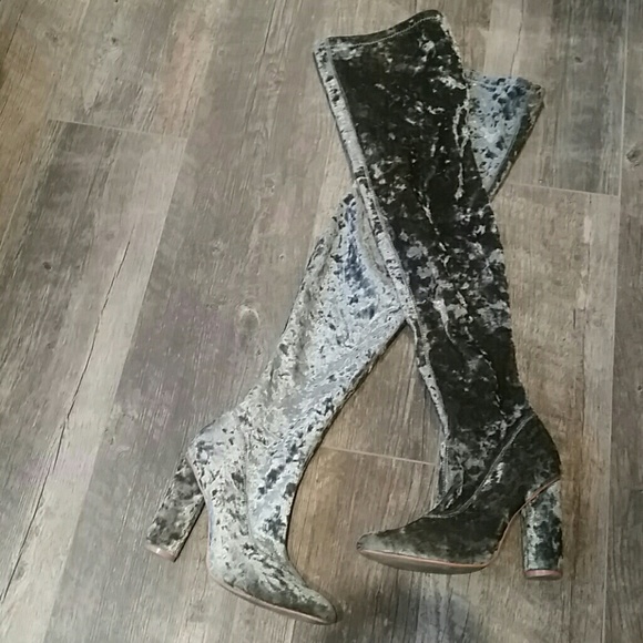 Cape Robbin Shoes - Velvet crushed long boots